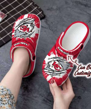 Chiefs Unisex Clogs Personalized Kc Chiefs Football Ripped Claw Clog Shoes 1