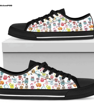 Colorful Animated Cat's DEsign for Women Low Top Shoes Gift for Men Women