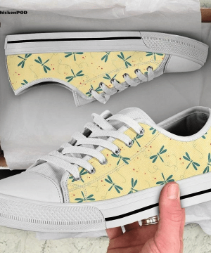 Flying Dragonflies Flight Path With Hearts Low Top Shoes Gift for Men Women