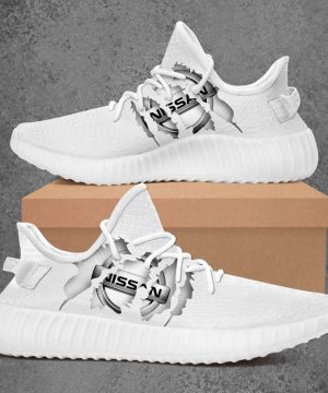 Nissan Yeezy Sneaker For Fans 4 Nissan Yeezy Sneaker For Fans 3